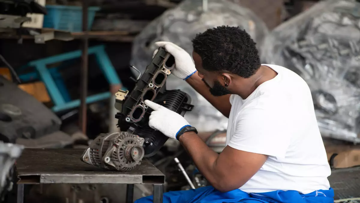 Mechanic Apprentice